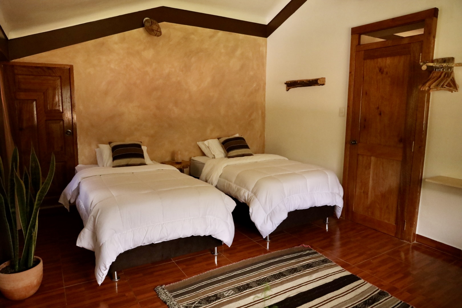 Colibri Suite — view 2